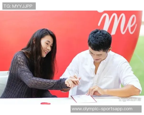 恭喜桑切斯迎来女儿女友年轻11岁两人感情甜蜜刚开始