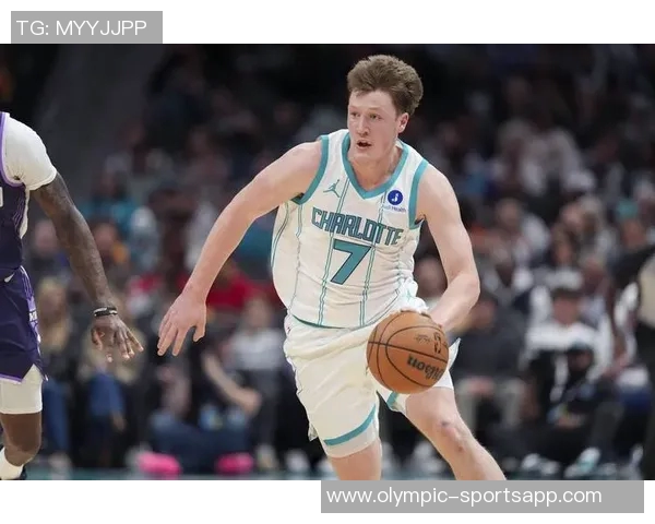 麦坎茨称克尼佩尔具备克莱特质但在组织和控球方面更胜一筹 麦坎茨称克尼佩尔具备克莱特质但在组织和控球方面更胜一筹